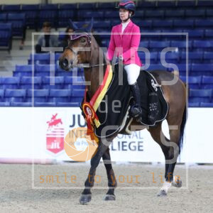 HR2A1086