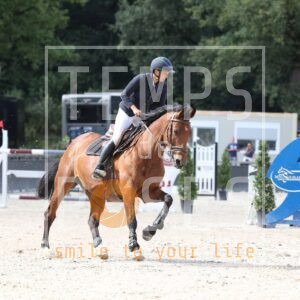 HR2A0671
