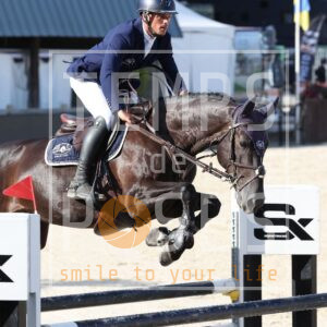 HR2A0957